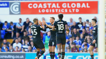 IPSWICH, ENGLAND - APRIL 21: Conor Hourihane of Aston Villa celebrates scoring the opening goal during the Sky Bet Championship match between Ipswich Town and Aston Villa at Portman Road on April 21, 2018 in Ipswich, England. (Photo by Stephen Pond/Getty Images)