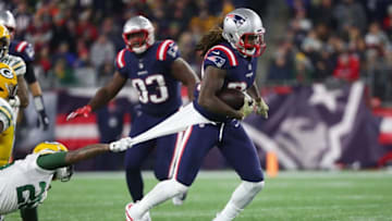 FOXBOROUGH, MA - NOVEMBER 04: Bashaud Breeland #26 of the Green Bay Packers grabs the shirt of Cordarrelle Patterson #84 of the New England Patriots during the first half at Gillette Stadium on November 4, 2018 in Foxborough, Massachusetts. (Photo by Adam Glanzman/Getty Images)