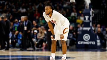 MINNEAPOLIS, MN - JANUARY 14: Darius Garland #10 of the Cleveland Cavaliers looks on against the Minnesota Timberwolves in the fourth quarter of the game at Target Center on January 14, 2022 in Minneapolis, Minnesota. The Timberwolves defeated the Cavaliers 110-102. NOTE TO USER: User expressly acknowledges and agrees that, by downloading and or using this Photograph, user is consenting to the terms and conditions of the Getty Images License Agreement. (Photo by David Berding/Getty Images)