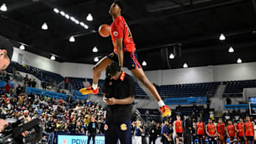 Duke basketball commit Sean Stewart dunks over Mackenzie Mgbako (Maria Lysaker-USA TODAY Sport)