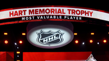 LAS VEGAS, NV - JUNE 21: Wayne Gretzky presents the Hart Memorial Trophy (Most Valuable Player to His Team) during the 2017 NHL Awards and Expansion Draft at T-Mobile Arena on June 21, 2017 in Las Vegas, Nevada. (Photo by Ethan Miller/Getty Images)
