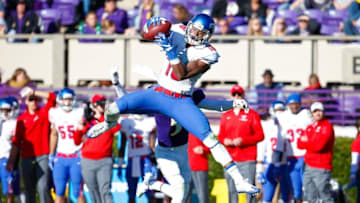 Nov 12, 2016; Greenville, NC, USA; Southern Methodist Mustangs wide receiver Courtland Sutton (16) makes a third quarter catch against the East Carolina Pirates at Dowdy-Ficklen Stadium. Mandatory Credit: James Guillory-USA TODAY Sports