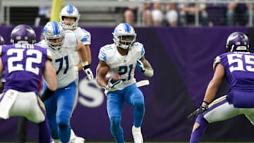 MINNEAPOLIS, MN - OCTOBER 1: Ameer Abdullah #21 of the Detroit Lions carries the ball in the second half of the game against the Minnesota Vikings on October 1, 2017 at U.S. Bank Stadium in Minneapolis, Minnesota. (Photo by Hannah Foslien/Getty Images)