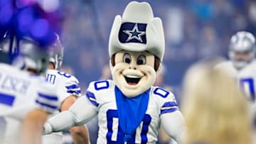 ARLINGTON, TX - OCTOBER 14: Dallas Cowboys (Photo by Wesley Hitt/Getty Images)