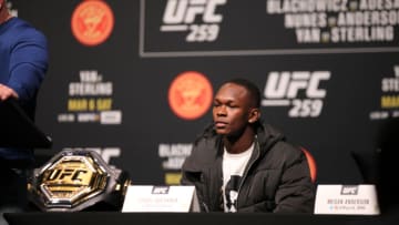 Israel Adesanya (via Amy Kaplan/FanSided)