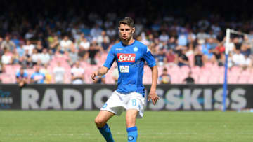 NAPLES, ITALY - OCTOBER 01: Jorginho of SSC Napoli in action during the Serie A match between SSC Napoli and Cagliari Calcio at Stadio San Paolo on October 1, 2017 in Naples, Italy. (Photo by Francesco Pecoraro/Getty Images)