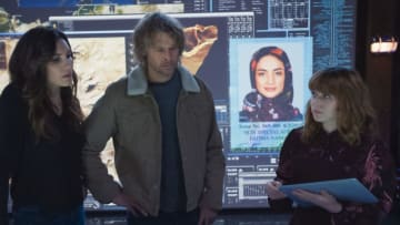 "Alsiyadun" - Pictured: Daniela Ruah (Special Agent Kensi Blye), Eric Christian Olsen (LAPD Liaison Marty Deeks) and Renée Felice Smith (Intelligence Analyst Nell Jones). When Fatima is captured while on a mission and held for ransom, Callen and Sam enlist a deep undercover CIA agent, Kadri (guest star Kiari "Offset" Cephus), to help get her back, on NCIS: LOS ANGELES, Sunday, March 1 (9:00-10:00 PM, ET/PT) on the CBS Television Network. Photo: Screen Grab/CBS ©2020 CBS Broadcasting, Inc. All Rights Reserved.