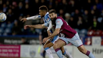 Huddersfield Town's Philip Billing(left) challenges Aston Villa's Mile Jedinak during the Sky Bet Championship match at the John Smith's Stadium, Huddersfield. (Photo by Richard Sellers/PA Images via Getty Images)