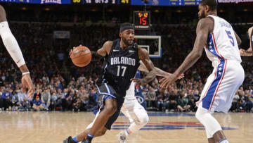 PHILADELPHIA,PA - NOVEMBER 25: Jonathon Simmons #17 of the Orlando Magic drives to the basket against the Philadelphia 76ers at Wells Fargo Center on November 25, 2017 in Philadelphia, Pennsylvania NOTE TO USER: User expressly acknowledges and agrees that, by downloading and/or using this Photograph, user is consenting to the terms and conditions of the Getty Images License Agreement. Mandatory Copyright Notice: Copyright 2017 NBAE (Photo by David Dow/NBAE via Getty Images)