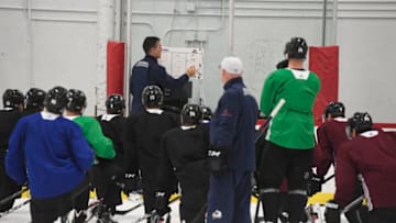 ENGLEWOOD, CO - SEPTEMBER 27: Colorado Avalanche head coach Jared Bednar diagrams a play during practice at the Family Sports Center September 27, 2017. (Photo by Andy Cross/The Denver Post via Getty Images)