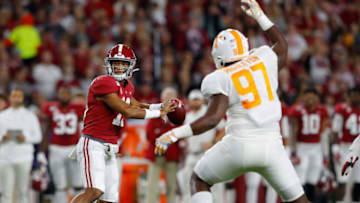 TUSCALOOSA, ALABAMA - OCTOBER 19: Tua Tagovailoa #13 of the Alabama Crimson Tide looks to pass against the Tennessee Volunteers in the first half at Bryant-Denny Stadium on October 19, 2019 in Tuscaloosa, Alabama. (Photo by Kevin C. Cox/Getty Images)