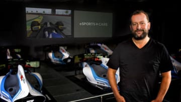 Darren Cox eSports Team (Photo eSPORT + CARS)