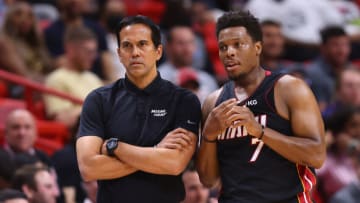 Head coach Erik Spoelstra and Kyle Lowry #7 of the Miami Heat talk against the Oklahoma City Thunder(Photo by Michael Reaves/Getty Images)
