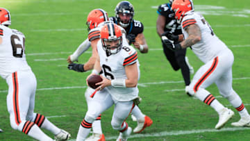 JACKSONVILLE, FLORIDA - NOVEMBER 29: Baker Mayfield #6 of the Cleveland Browns drops back in the fourth quarter against the Jacksonville Jaguars at TIAA Bank Field on November 29, 2020 in Jacksonville, Florida. (Photo by Sam Greenwood/Getty Images)