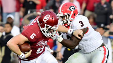 PASADENA, CA - JANUARY 01: Roquan Smith #3 of the Georgia football Bulldogs in the second half in the 2018 College Football Playoff Semifinal at the Rose Bowl Game. (Photo by Harry How/Getty Images)