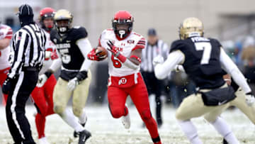 BOULDER, CO - NOVEMBER 17: Armand Shyne #6 of the Utah Utes carries the ball against the Colorado Buffaloes in the third quarter at Folsom Field on November 17, 2018 in Boulder, Colorado. (Photo by Matthew Stockman/Getty Images)