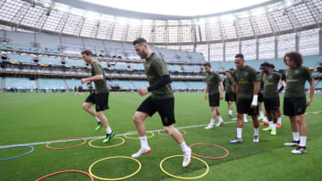 BAKU, AZERBAIJAN - MAY 28: Calum Chambers of Arsenal trains during an Arsenal training session on the eve of the UEFA Europa League Final against Chelsea at Baku Olimpiya Stadion on May 28, 2019 in Baku, Azerbaijan. (Photo by Alex Grimm/Getty Images)