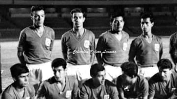 León contó con Gil y Efraín Loza en la central.