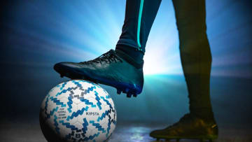 La Danone Nations Cup met en vente ses ballons. 
