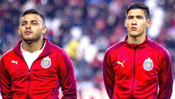 Alexis Vega y Uriel Antuna