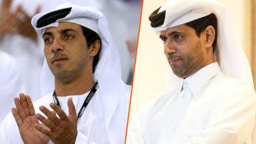 Mansour Bin Zayed Al Nayhan, propriétaire de Manchester City et Nasser al-Khelaïfi, président du PSG. 
