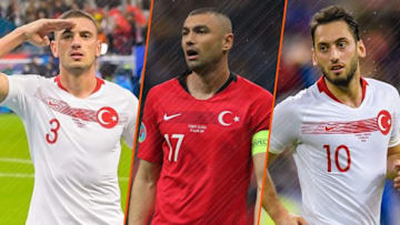Merih Demiral, Burak Yilmaz et Hakan Calhanoglu. Merih Demiral, Burak Yilmaz et Hakan Calhanoglu.