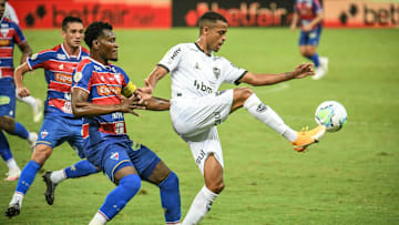 Atlético-MG e Fortaleza se enfrentam pelo Brasileirão 2020.  
