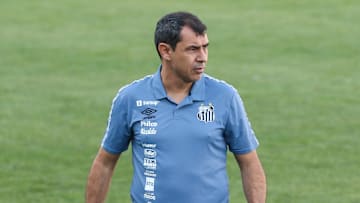 Dois jogadores do elenco alvinegro não devem seguir no clube