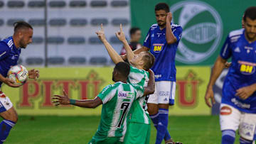 Com Cruzeiro de 2020 e Vasco de 2016: veja 5 campanhas decepcionantes de grandes clubes na Série B do Campeonato Brasileiro. 