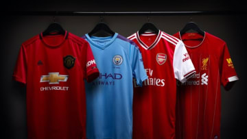Kitbag permet déjà de s'offrir les maillots de la prochaine saison.