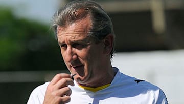 Botafogo, Fluminense, Flamengo e Vasco lamentam morte de Renê Weber. Ex-jogador faleceu nesta quarta-feira em decorrência da Covid-19.  