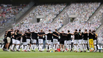 Die Gladbacher feiern den Einzug in die Champions League