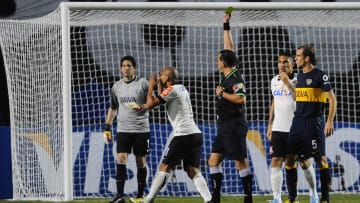 Carlos Amarilla é nome que causa desespero aos corinthianos só de ouvir. Traumas da Libertadores de 2013.