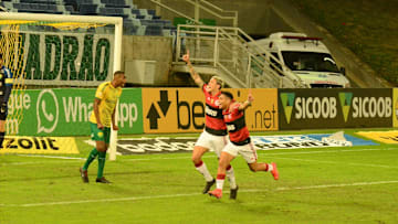 Pedro abriu o placar de uma partida que tinha tudo para ser mais tranquila