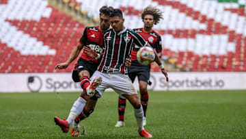 Evanílson anotou o único gol tricolor no primeiro jogo da final