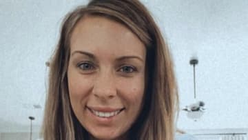 Fans can't get over Mackenzie Standifer's fierce new bikini photo. 