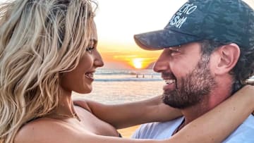 Irina Baeva se comprometió con Gabriel Soto