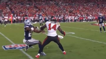 Chris Godwin pushes off on Jourdan Lewis before making a catch