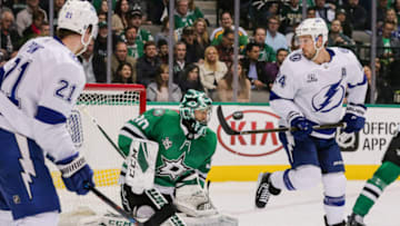 DALLAS, TX - MARCH 01: Dallas Stars goaltender Ben Bishop (30) blocks a shot from Tampa Bay Lightning right wing Ryan Callahan (24) during the game between the Dallas Stars and the Tampa Bay Lightning on March 1, 2018 at the American Airlines Center in Dallas, Texas. Tampa Bay defeats Dallas 5-4 in overtime. (Photo by Matthew Pearce/Icon Sportswire via Getty Images)