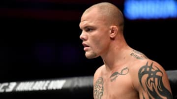 HAMBURG, GERMANY - JULY 22: Anthony Smith prepares to fight Mauricio Rua of Brazil in their light heavyweight bout during the UFC Fight Night at Barclaycard Arena on July 22, 2018 in Hamburg, Germany. (Photo by Jeff Bottari/Zuffa LLC/Zuffa LLC via Getty Images)