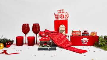 NEW Pizza Hut Holiday Hut Shop + Triple Treat Box. Image courtesy Pizza Hut
