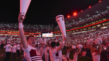Fans light up the stadium with cell phones during a media timeout between the Alabama Crimson Tide and the Utah State Aggies (Gary Cosby Jr.-USA TODAY Sports)