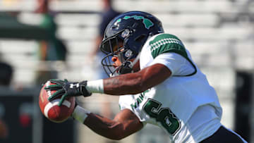 WEST POINT, NY - SEPTEMBER 15: Hawaii Warriors wide receiver Cedric Byrd (6) prior to the College Football Game between the Army Black Knights and the Hawaii Warriors on September 15, 2018 at Michie Stadium in West Point, NY. (Photo by Rich Graessle/Icon Sportswire via Getty Images)