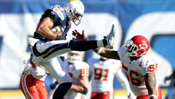 SAN DIEGO, CA - DECEMBER 12: Vincent Jackson #83 of the San Diego Chargers makes a catch in the air in front of Derrick Johnson #56 of the Kansas City Chiefs during the first quarter at Qualcomm Stadium on December 12, 2010 in San Diego, California. (Photo by Harry How/Getty Images)