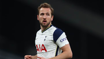 LONDON, ENGLAND - JANUARY 28: Harry Kane of Tottenham Hotspur looks on during the Premier League match between Tottenham Hotspur and Liverpool at Tottenham Hotspur Stadium on January 28, 2021 in London, England. Sporting stadiums around the UK remain under strict restrictions due to the Coronavirus Pandemic as Government social distancing laws prohibit fans inside venues resulting in games being played behind closed doors. (Photo by Marc Atkins/Getty Images)