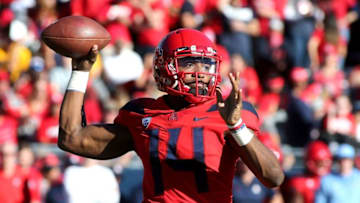 TUCSON, AZ - NOVEMBER 24: Quarterback Khalil Tate #14 of the Arizona Wildcats throws a pass against the Arizona State Sun Devils during the first half of the college football game at Arizona Stadium on November 24, 2018 in Tucson, Arizona. (Photo by Ralph Freso/Getty Images)