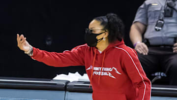 Feb 21, 2021; Columbia, South Carolina, USA; South Carolina Gamecocks head coach Dawn Staley directs her team against the Kentucky Wildcats in the first quarter at Colonial Life Arena. Mandatory Credit: Jeff Blake-USA TODAY Sports