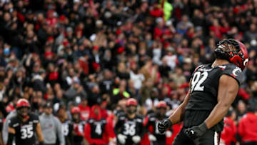 Curtis Brooks of the Cincinnati Bearcats celebrates a sack against SMU. Getty Images.