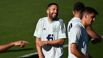 Spain's defender Jordi Alba jokes with teammates during a training session. (Photo by GABRIEL BOUYS / AFP) (Photo by GABRIEL BOUYS/AFP via Getty Images)