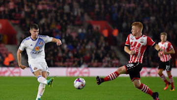 SOUTHAMPTON, ENGLAND - OCTOBER 26: Paddy McNair of Sunderland (L) shoots but has his shot blocked by Harrison Reed of Southampton (R) during the EFL Cup fourth round match between Southampton and Sunderland at St Mary's Stadium on October 26, 2016 in Southampton, England. (Photo by Mike Hewitt/Getty Images)